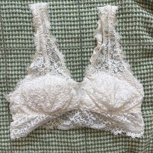 Elegant Lace Bralette in White